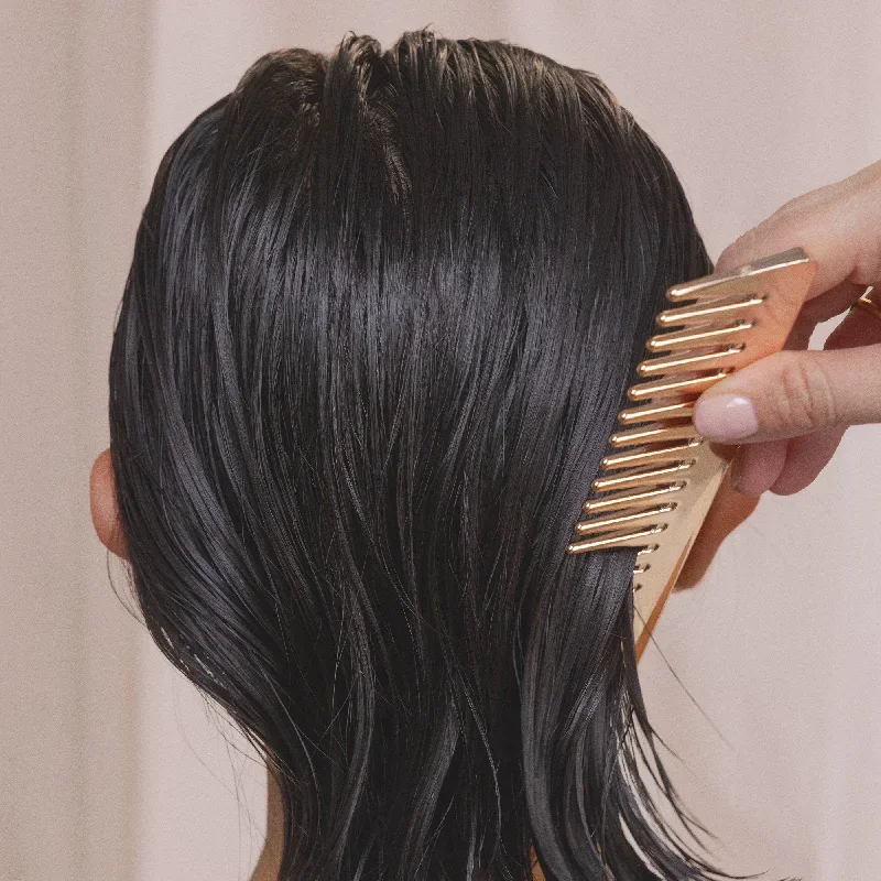 wide-tooth-detangling-comb